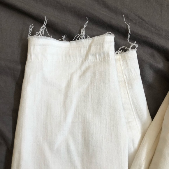 J BRAND jeans - Picture 4 of 4